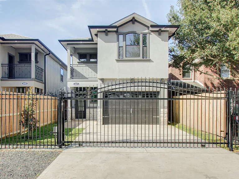 6627 Apollo St — Photo 2