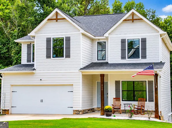 310 Wooded Glen Ln, Carrollton, GA 30117