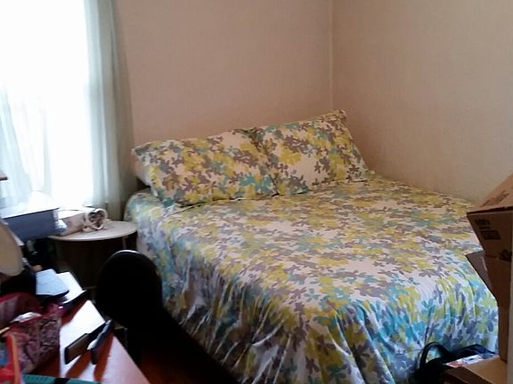 2nd image of 44 Fairlawn Ave APT 1N
