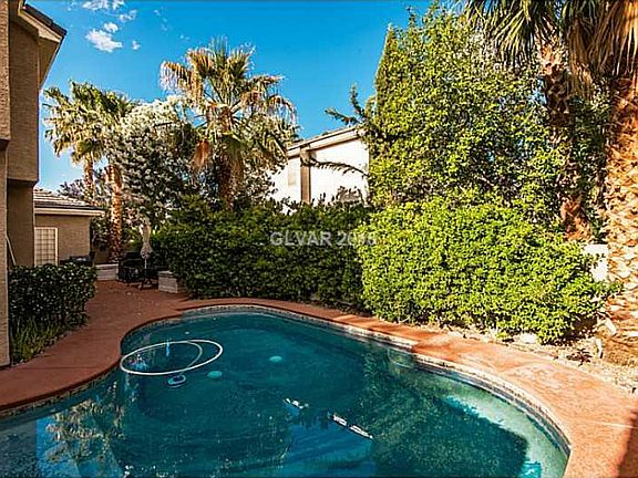 3rd image of 6913 Fruit Flower Ave