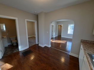 3814 8th Pl, Des Moines, IA 50313