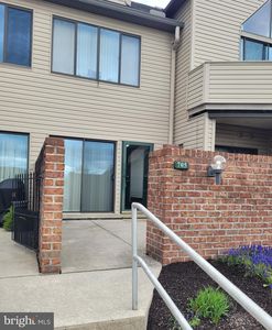 705 Cherrington Dr, Harrisburg, PA, 17110