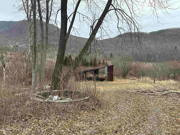 5th image of 00 Castleton Road