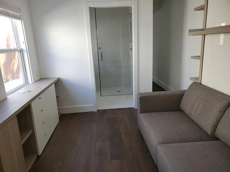 murphy bed/ couch mfg Italy