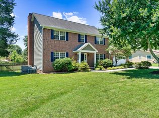 11536 Gates Mill Dr, Knoxville, TN 37934