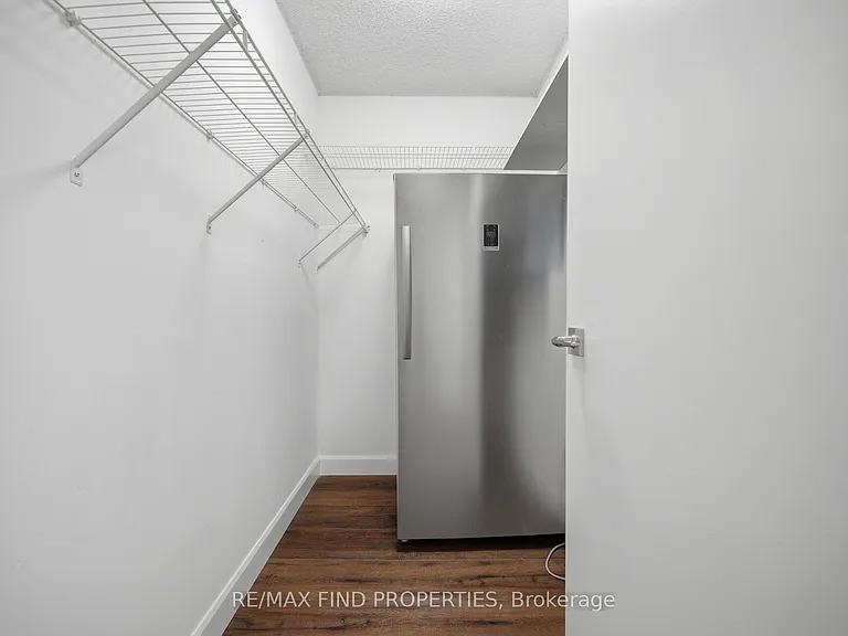 30 Wellington St E #901 — Photo 44
