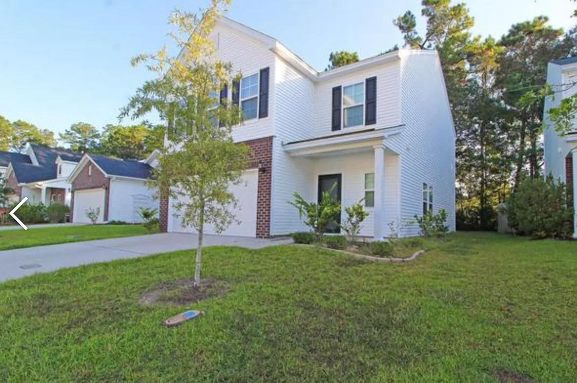 3 bed, 2.5 bath, 2006 sqft, $2,400 — Photo 2