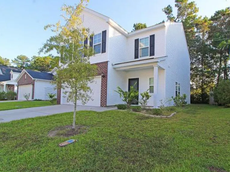 218 Tuscany Ct — Photo 2