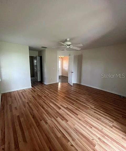 5048 NW 35th St — Photo 22