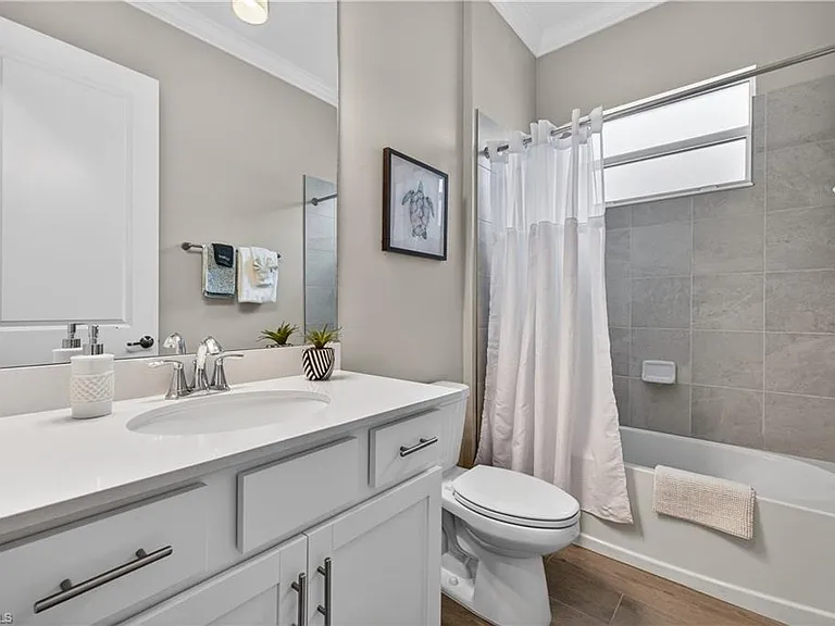 5856 Sunningdale St — Photo 25
