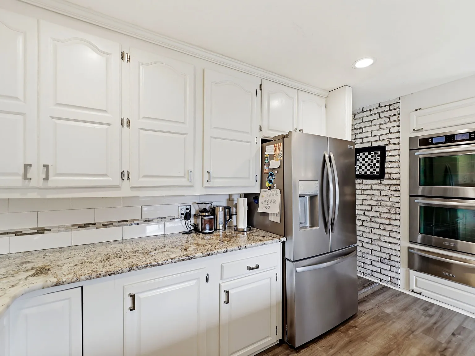4 bed, 3086 sqft, $2,995 — Photo 3