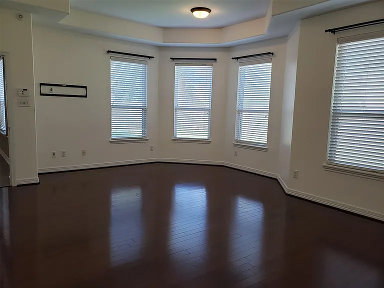 3607 Cat Springs Ln — Photo 16