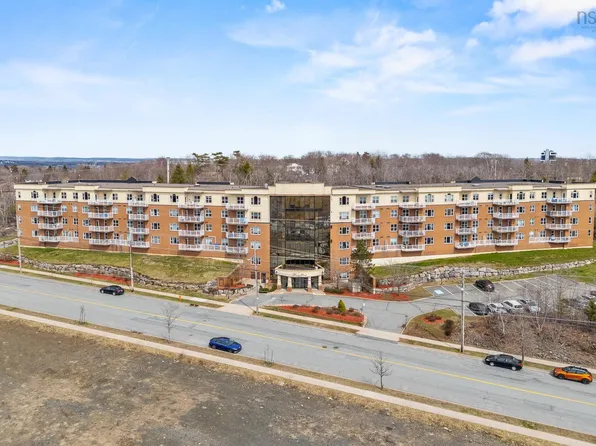767 Parkland Dr Unit 318, Halifax, NS B3S 1T1