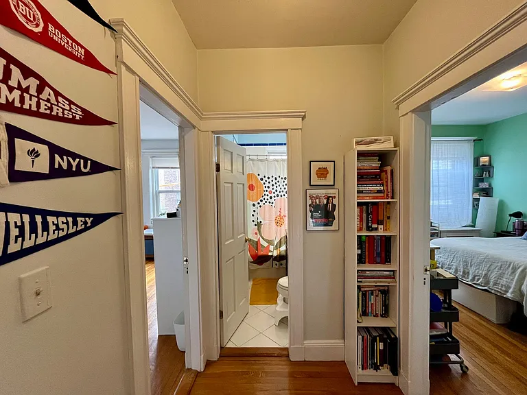 229 Kelton St #5 — Photo 10