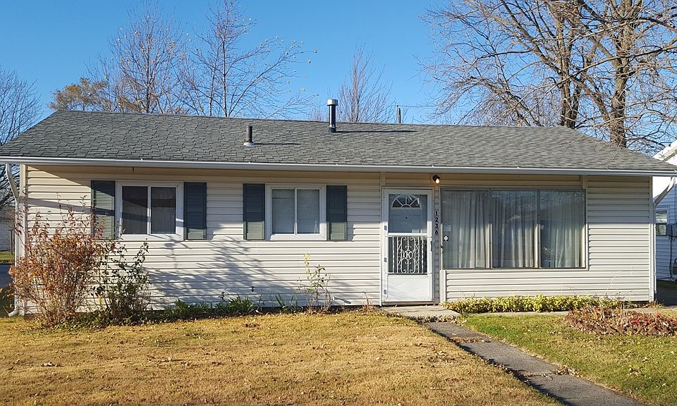 1st image of 1236 Bernard Ave