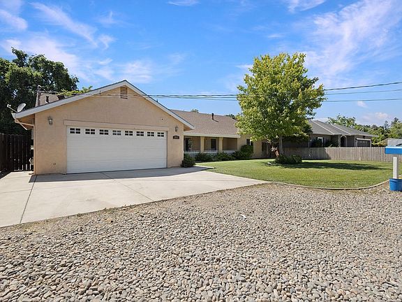 3rd image of 1812 1st Ave