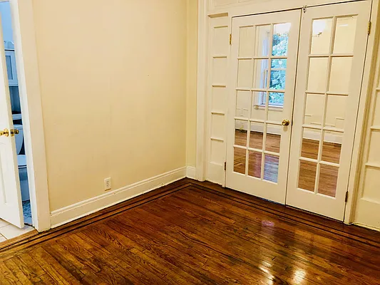 Rented by Service First NYC Inc | media 9