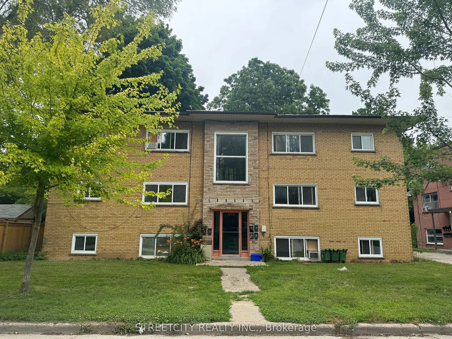 1272 Gramercy Park Pl #3 photo 1