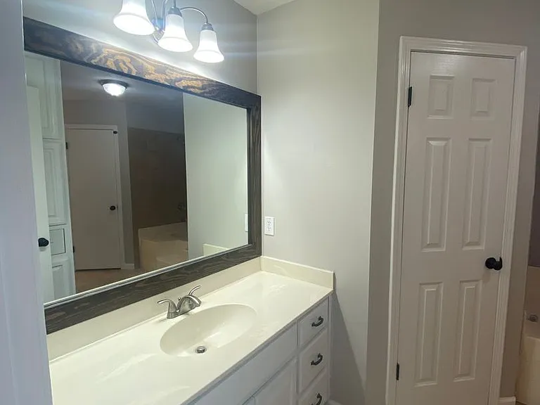 7301 Brampton Ln — Photo 35