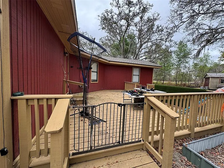 18001 Phil C Peters Rd — Photo 10