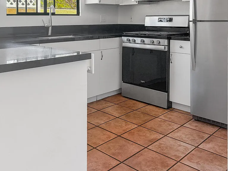 4297 Carpinteria Ave #5 — Photo 5