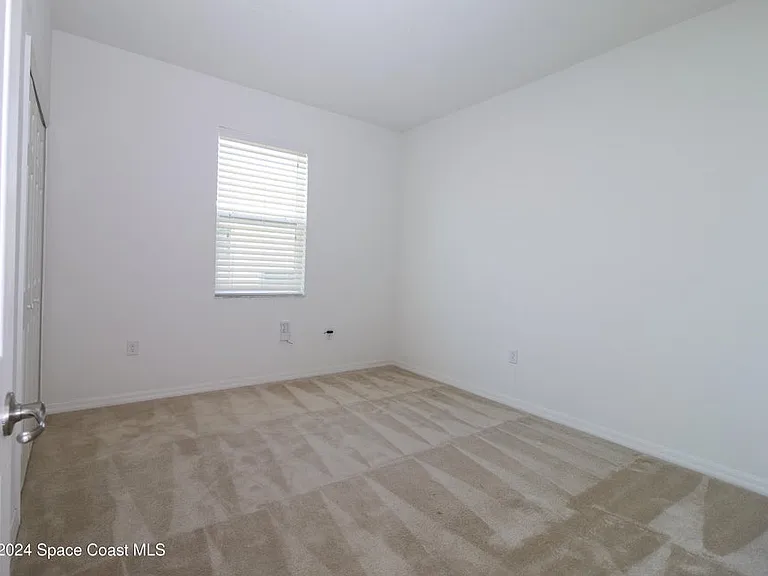 3314 Hawthorne Ave — Photo 4