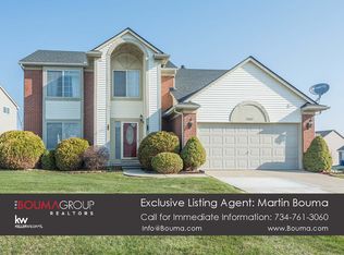 2362 Marquis Ct, Ann Arbor, MI