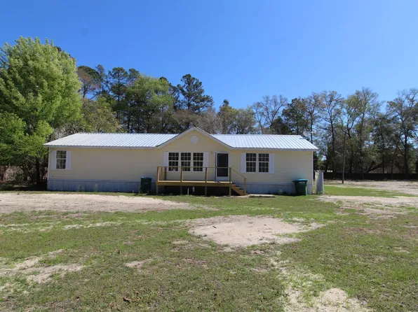 161 Bay Pine Dr, Crawfordville, FL 32327