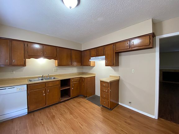 4th image of 3082 Littlefield Cv