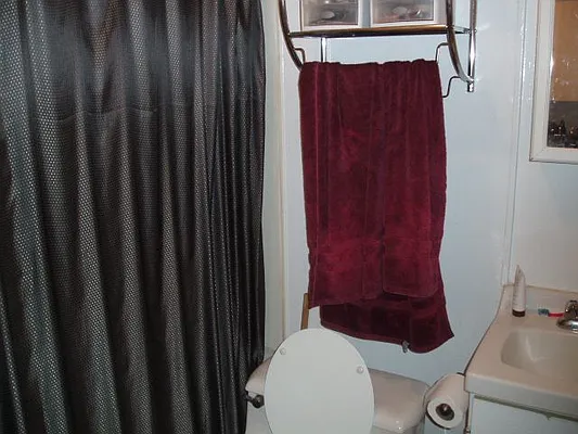 Rented by Stefan R. Capan, LREB | media 28