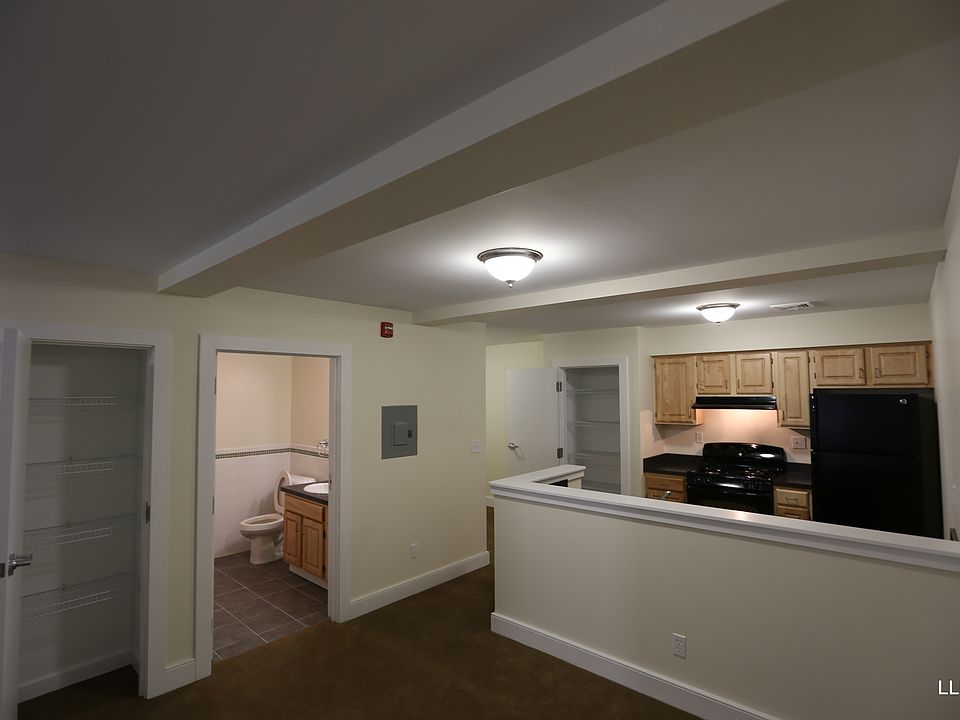 1st image of 78 Cedar St APT G08