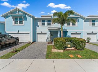 385 SE Sea Hunt Way, Stuart, FL 34994