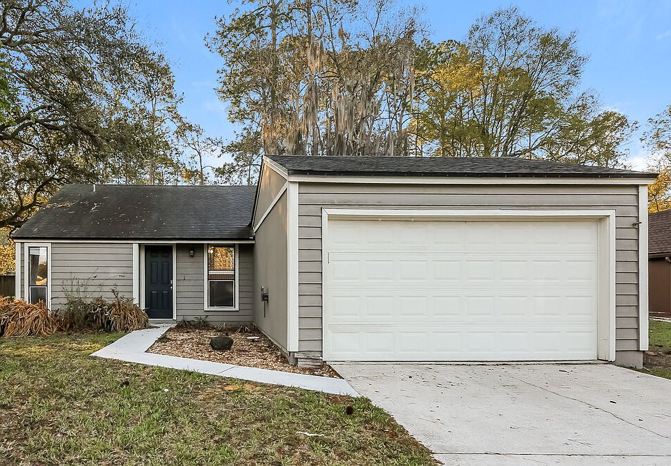 1st image of 10371 Arrow Bluff Ct