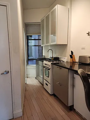 Rented by Corcoran | media 9