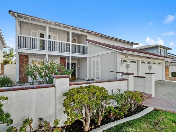 2310 N Linwood St, Santa Ana, CA 92705