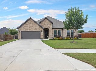 2924 Windy Glen Dr, Decatur, TX 76234