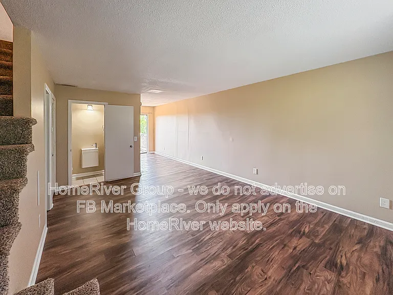 210 Buena Vista Dr #4 — Photo 6