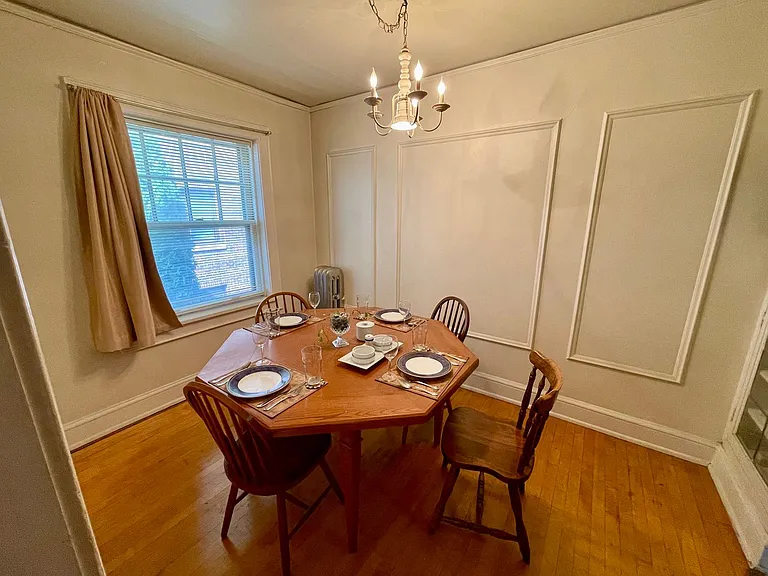 2636 N Oakland Ave — Photo 12