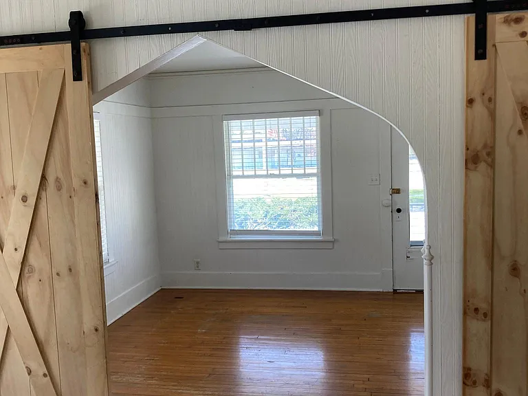 721 Blackhawk Blvd #1 — Photo 4