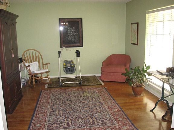 5th image of 2200 Teakwood Dr