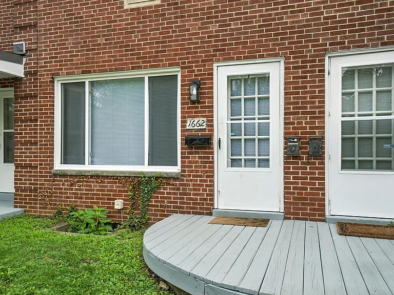 1662 Elmwood Ave — Photo 36