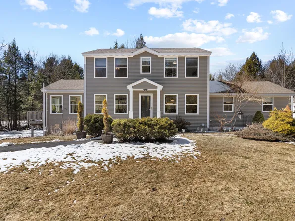 17 Northern Oaks Drive, Gray, ME 04039