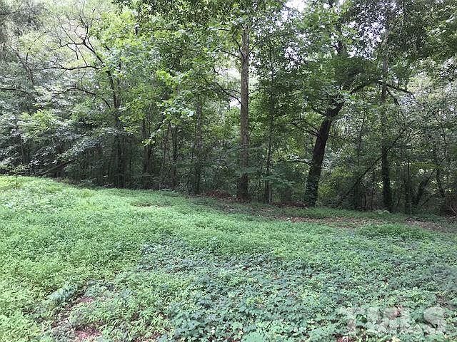 2nd image of 901 Mack Todd Rd