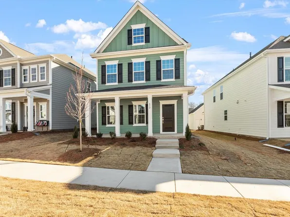 652 Georgias Landing Pkwy, Raleigh, NC 27603
