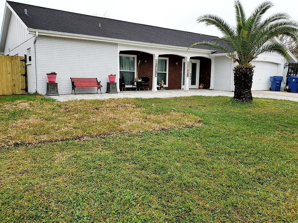 1st image of 3740 Pinehurst Dr