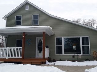 621 22nd Ave N, Clinton, IA 52732