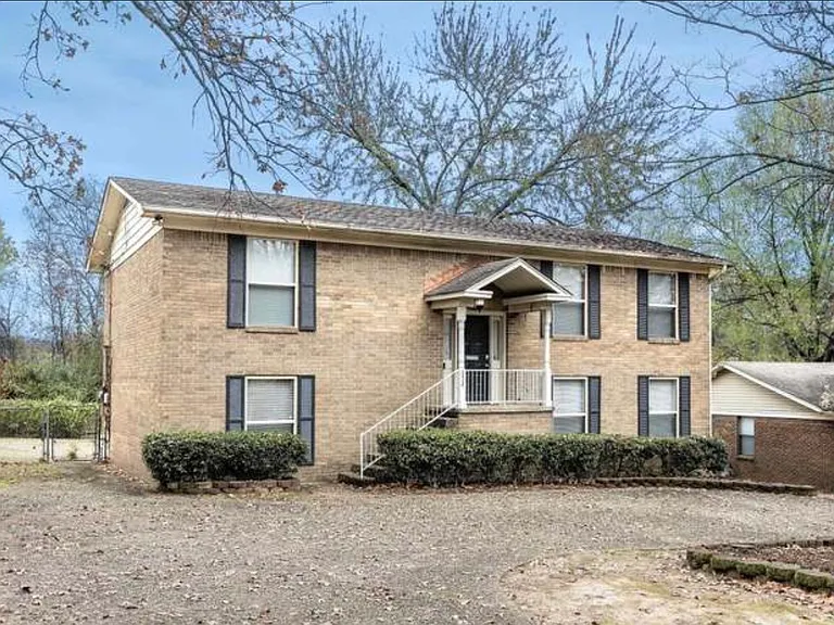 6324 Allwood Dr — Photo 2