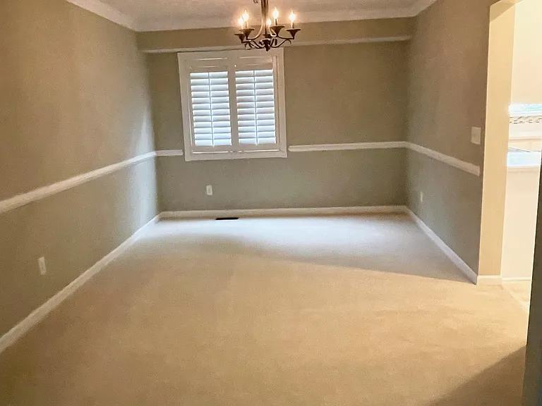 5583 Barney Dr — Photo 10