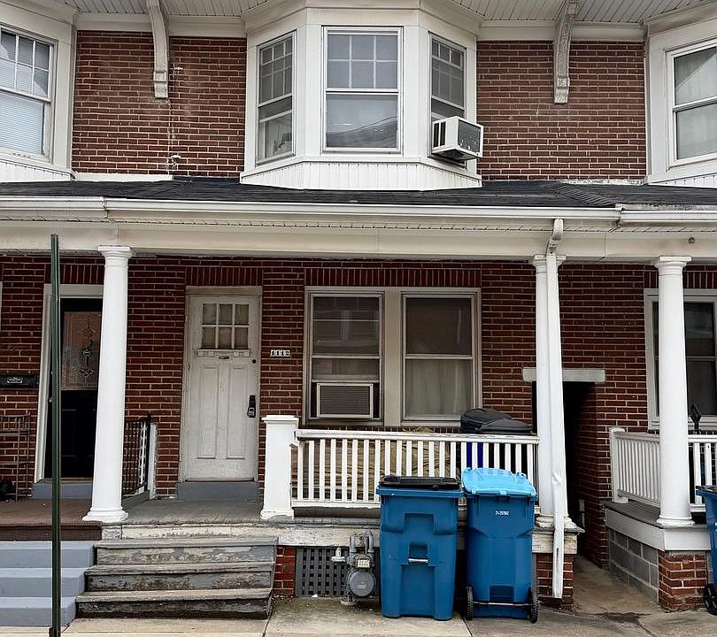 1st image of 1112 W Poplar St