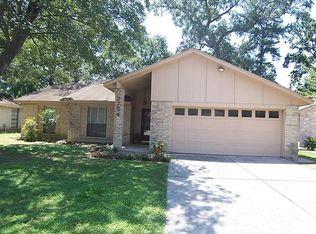 2754 Foliage Green Dr, Kingwood, TX 77339